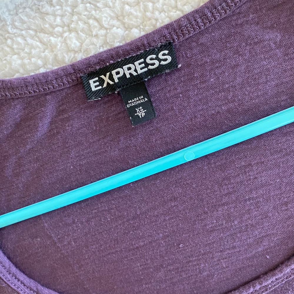 Express Top - Picture 4 of 8